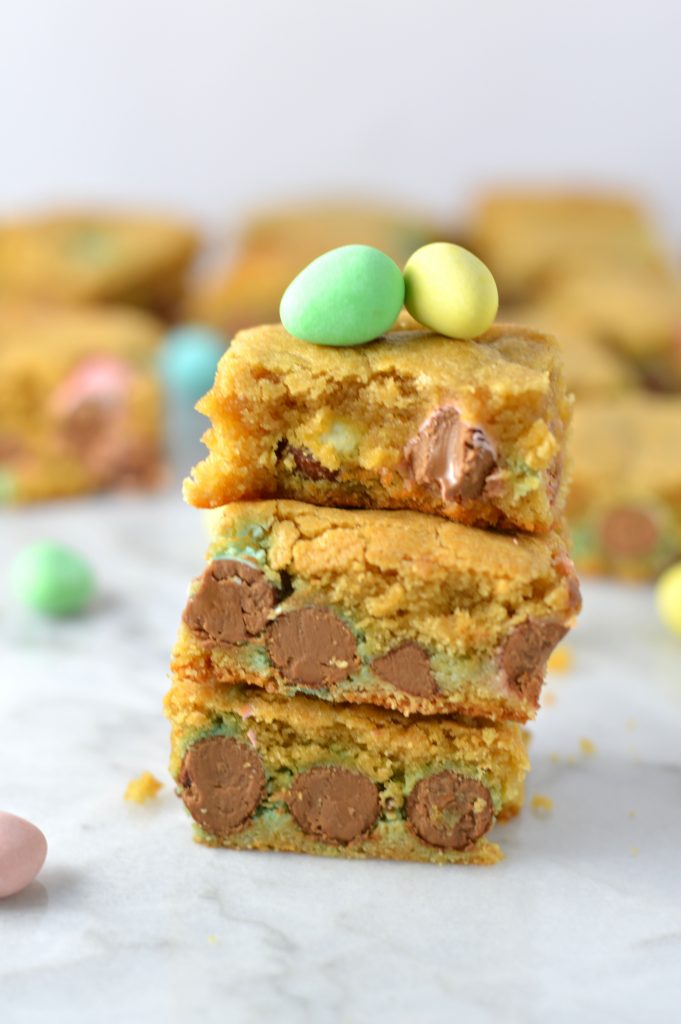 Super easy Mini Egg blondies make the best last minute treat for Easter.