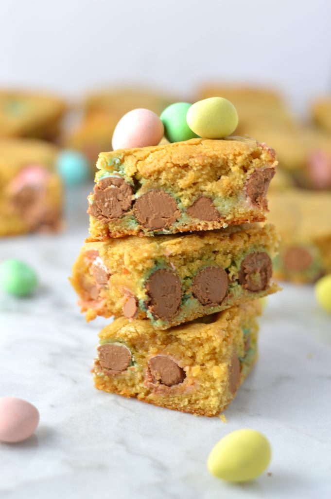 Super easy Mini Egg blondies make the best last minute treat for Easter.