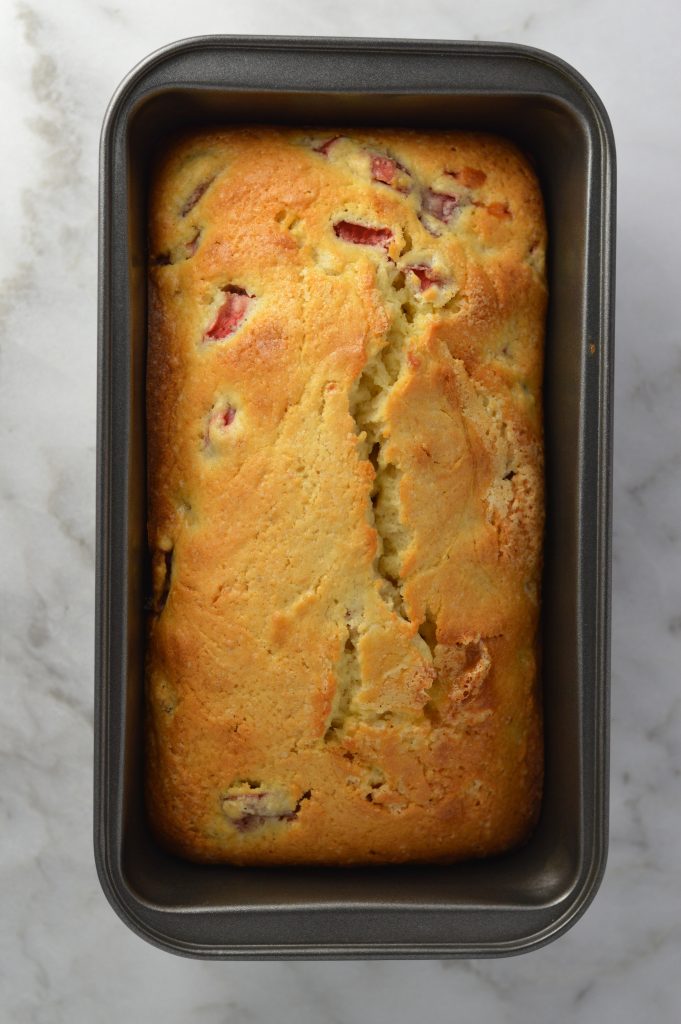 Moist strawberry bread that is so easy to make. Perfect spring recipe.