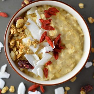 Addicted to this kefir breakfast bowl! Specifically, oatmeal made with mango coconut kefir topped with coconut, goji berries and granola. 5 ingredients and ready in under 15 minutes!