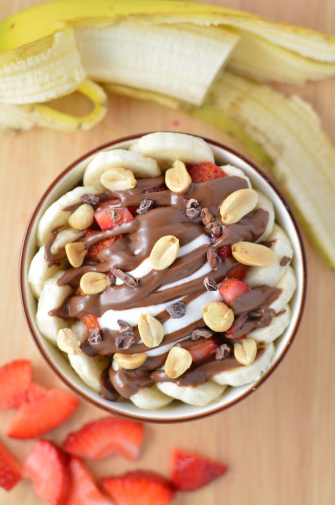 This banana split oatmeal is like a dessert that you can have for breakfast. This is the perfect treat to begin your morning.