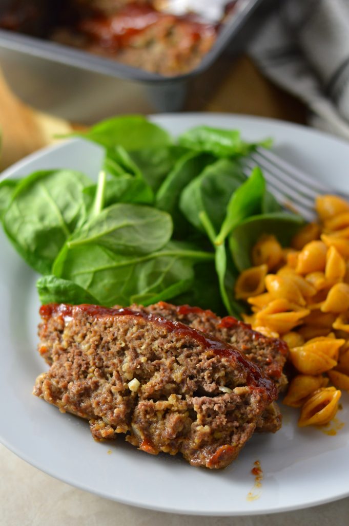 Brown sugar meatloaf recipe made with ketchup and Worcestershire sauce. Makes an easy weekday dinner idea. 