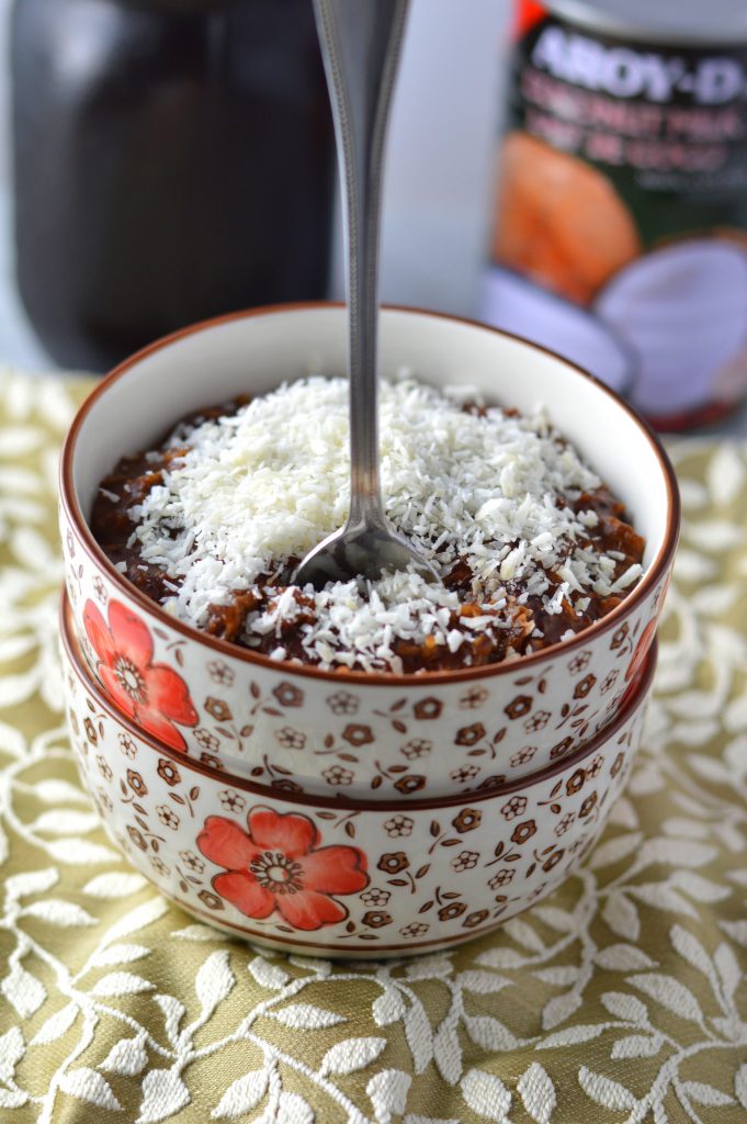 This Coconut Mocha Oatmeal is so easy to make, and ready in under 10 minutes. You will want to make this recipe for breakfast everyday.