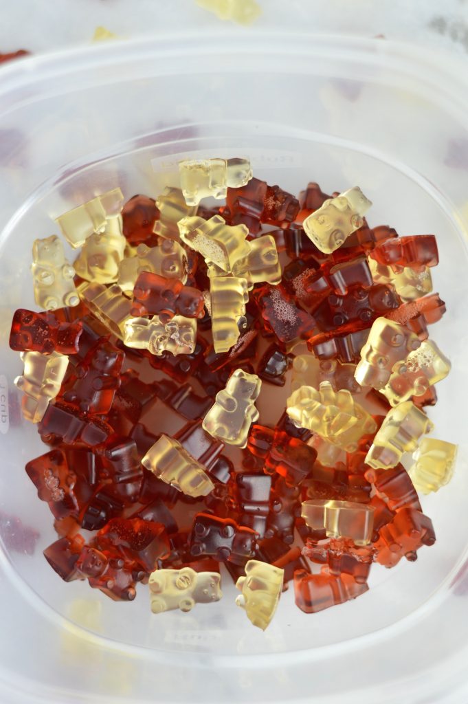 Healthy homemade gummy bear recipe made with grape fruit juice. A quick and easy healthy snack kids will love.