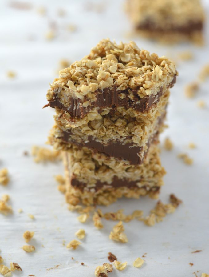 No Bake Peanut Butter and Chocolate Oat Fudge Bars