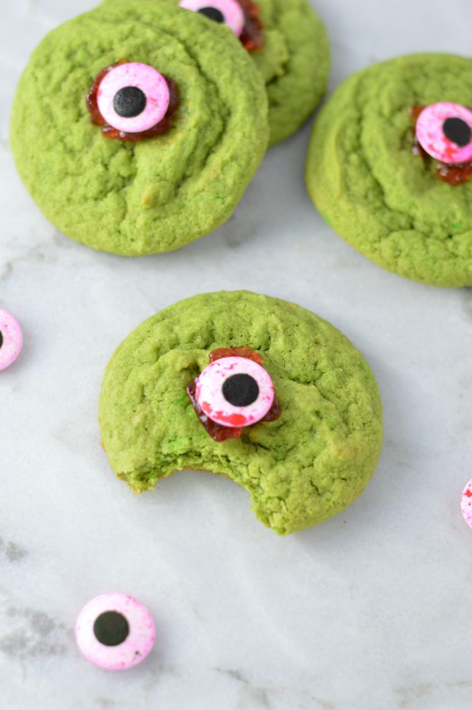 These Monster Eyeball Cookies are perfect for Halloween. So easy and fun to make and eat, they make a great snack or dessert recipe.