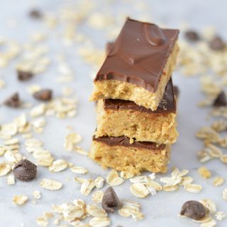 Oat and Chocolate Protein Bars