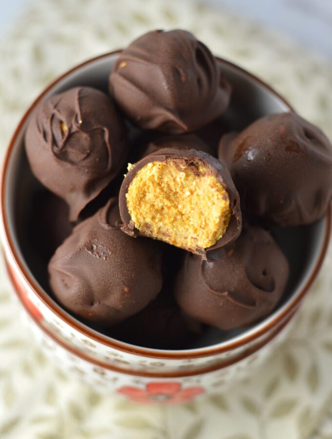 Vegan Coconut Flour Pumpkin Truffles