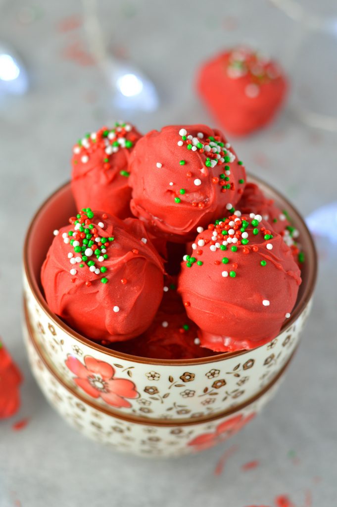 These Christmas Coconut Flour Cookie Dough Truffles are perfect for the holidays. They are so easy to make, and are gluten free.