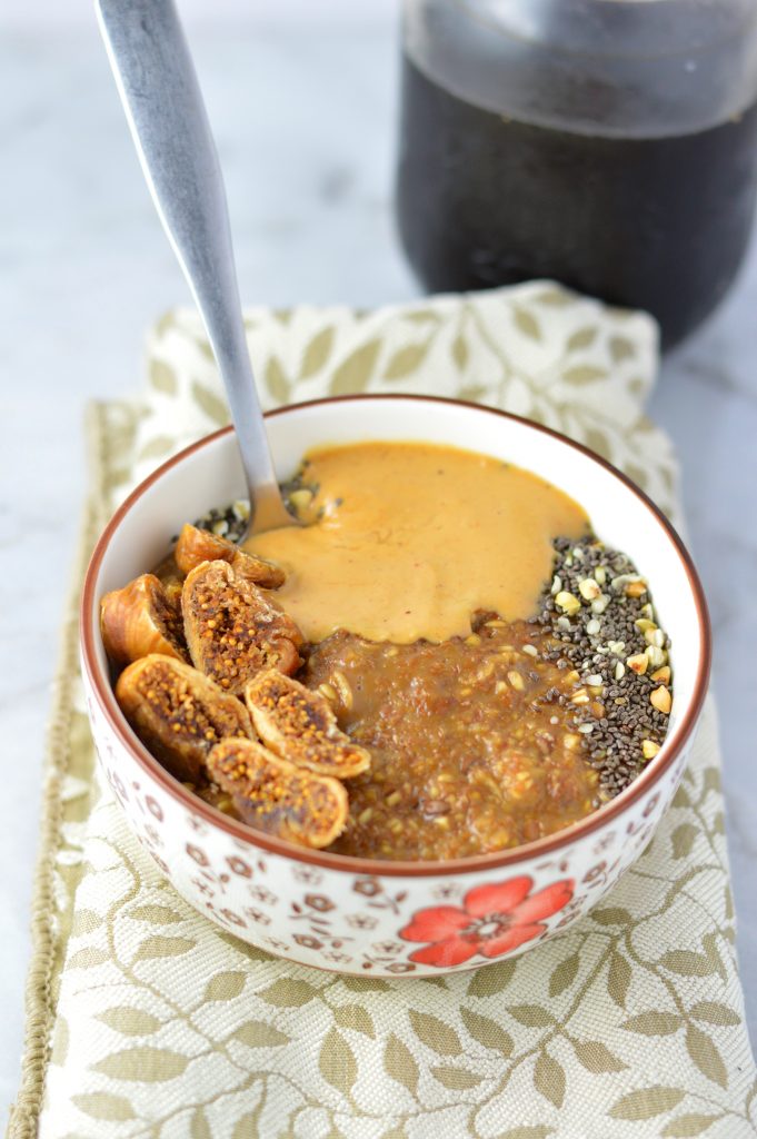 Coffee Oatmeal with Dried Figs, Peanut Butter and Chia Seeds