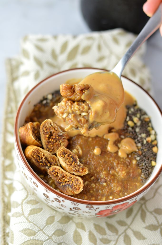 Coffee Oatmeal with Dried Figs, Peanut Butter and Chia Seeds