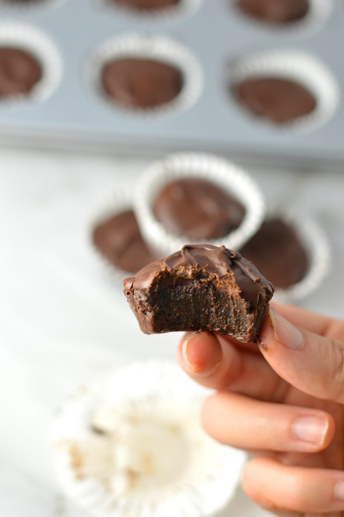 Peppermint Oreo Truffle Cups recipe made with only 4 ingredients. These are so easy to make, they are a great dessert or snack idea for Christmas or St. Patrick's Day.