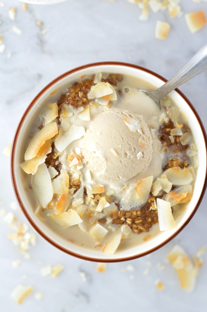 Easy Coffee Oatmeal with Coffee Ice Cream makes the perfect decadent breakfast recipe. Made with milk and coffee instead of water, this bowl of oats keeps you full until lunch.