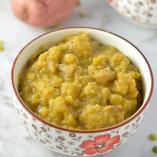 Simple Vegan Split Pea Soup that is gluten free and super easy to make. Thick and creamy, this is the ultimate comfort food.