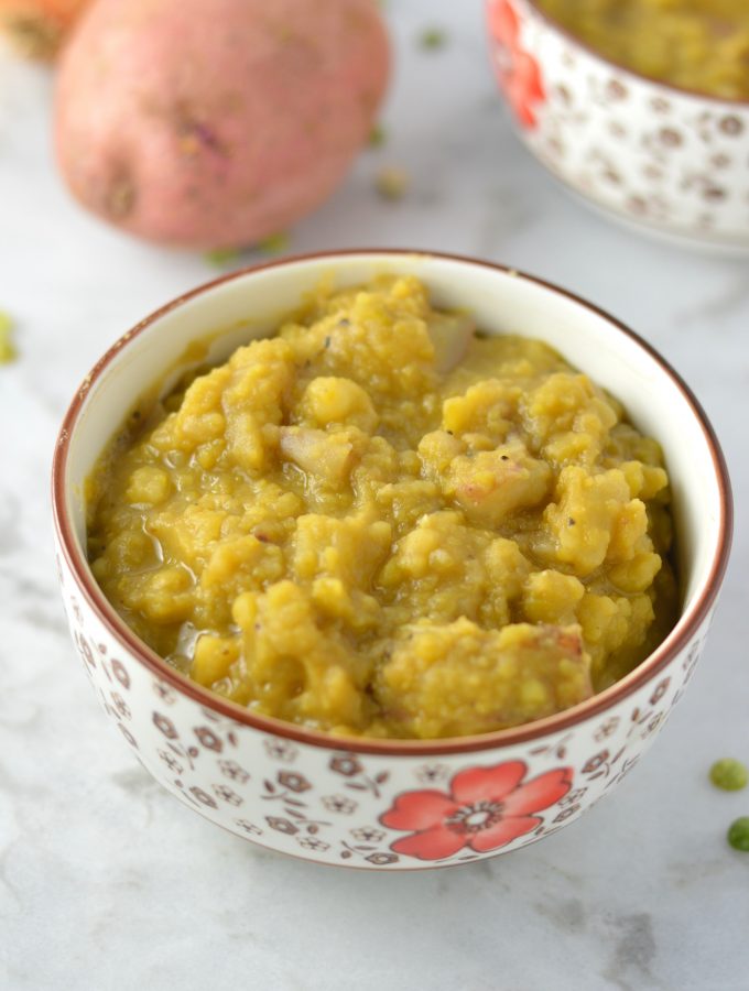 Simple Vegan Split Pea Soup that is gluten free and super easy to make. Thick and creamy, this is the ultimate comfort food.