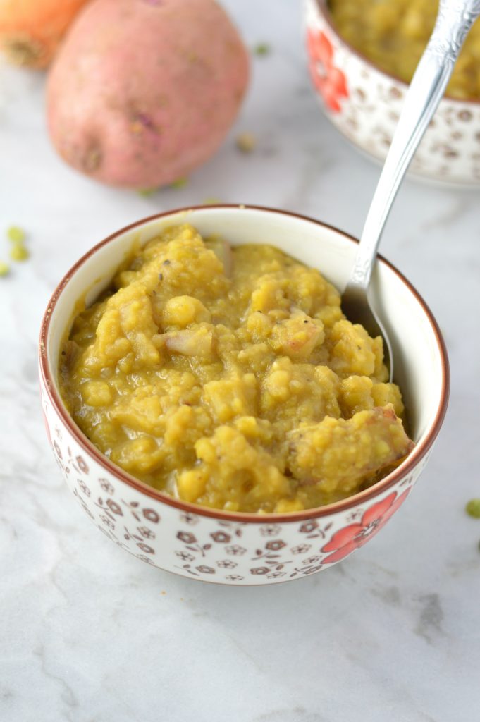 Simple Vegan Split Pea Soup that is gluten free and super easy to make. Thick and creamy, this is the ultimate comfort food.