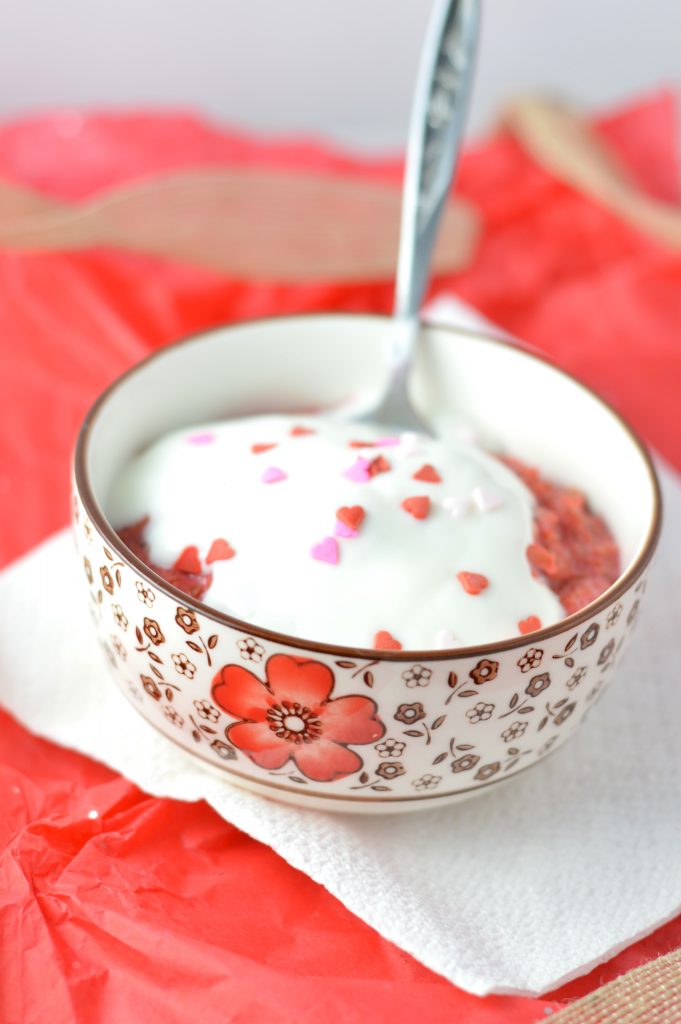 Easy Red Velvet Oatmeal makes the perfect breakfast recipe for Valentines day, or any other day you want a beautiful sweet treat in the morning.