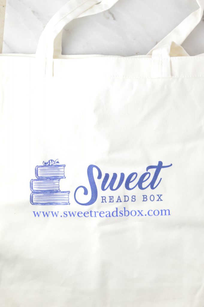 Sweet Reads Box Review and Giveaway. Experience a book on a whole new level with snacks and drinks that were hand selected to go with the month's novel.