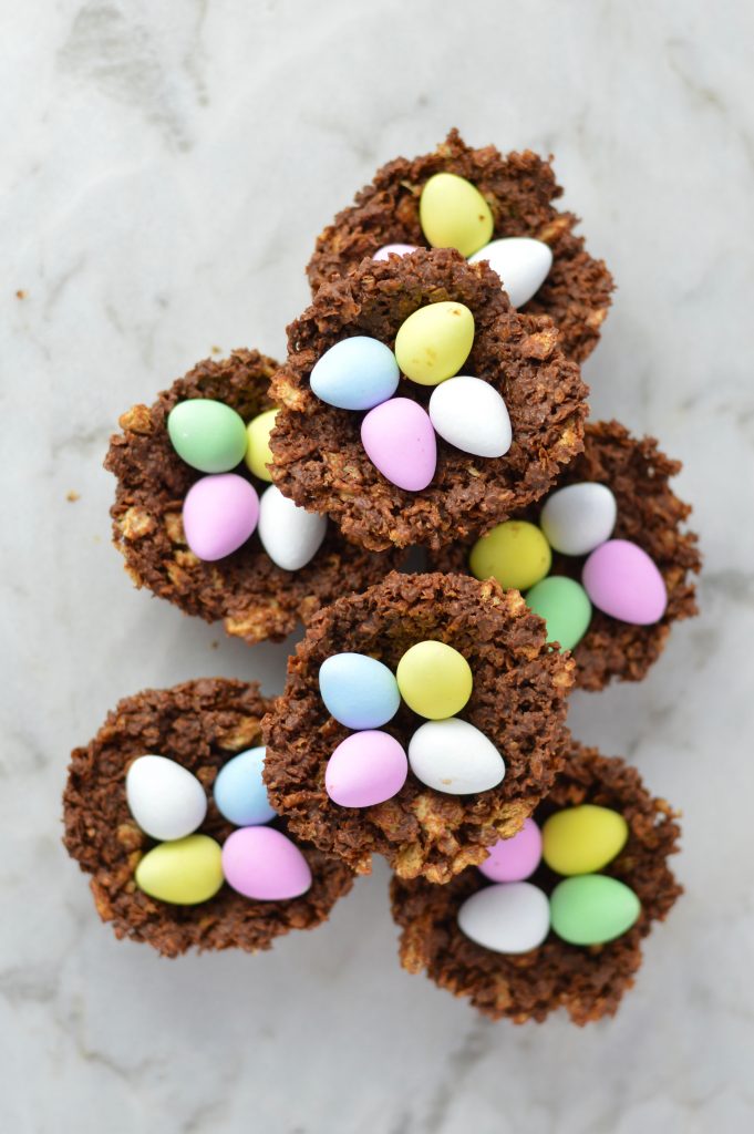 Easy Weetabix Chocolate Nests recipe is the perfect no bake snack to make for Easter. This dessert is made with only 4 ingredients.