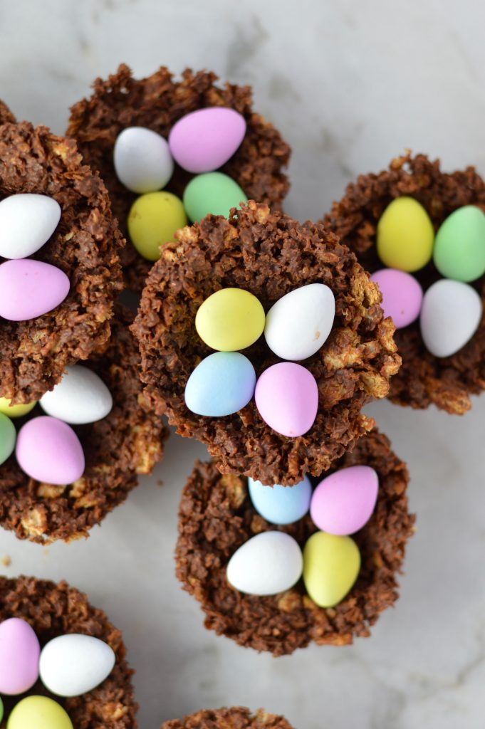 Easy Weetabix Chocolate Nests recipe is the perfect no bake snack to make for Easter. This dessert is made with only 4 ingredients.