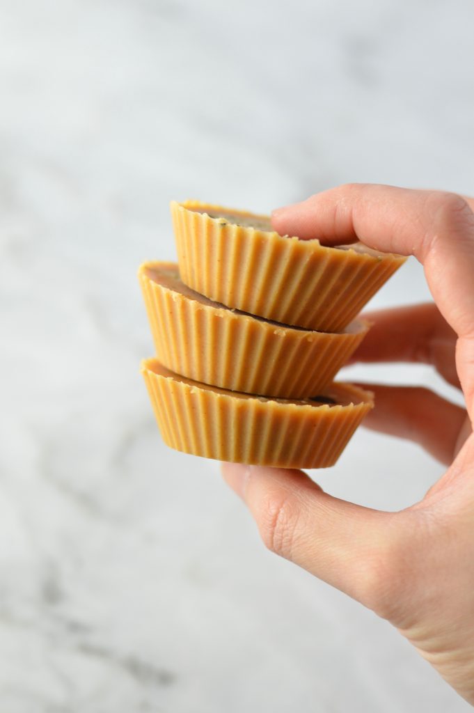 Easy Peanut Butter Chocolate Chip Hemp Heart Cups recipe. Made with only 5 ingredients, this makes a great snack idea to satisfy your sweet tooth.