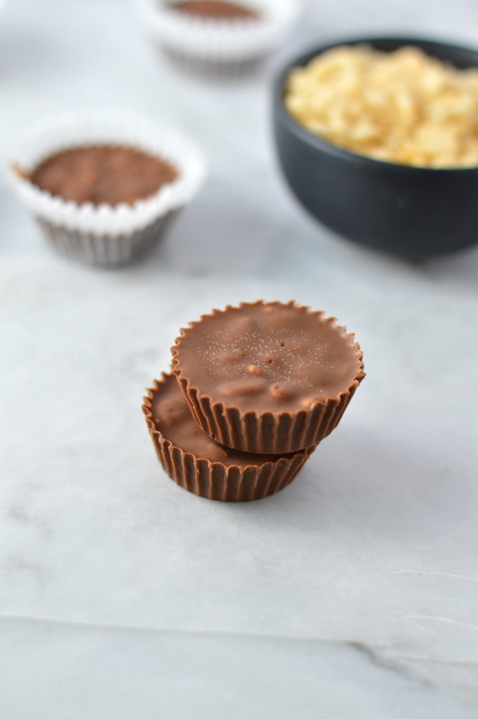 One bowl, 3 Ingredient Mini Crispy Nutella Cups recipe. These little fudge cups are quick and easy to make, with the perfect crunch from rice cereal, such as Rice Krispies.