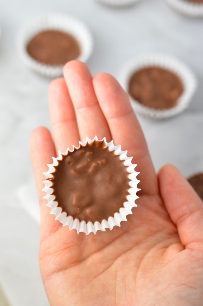 One bowl, 3 Ingredient Mini Crispy Nutella Cups recipe. These little fudge cups are quick and easy to make, with the perfect crunch from rice cereal, such as Rice Krispies.