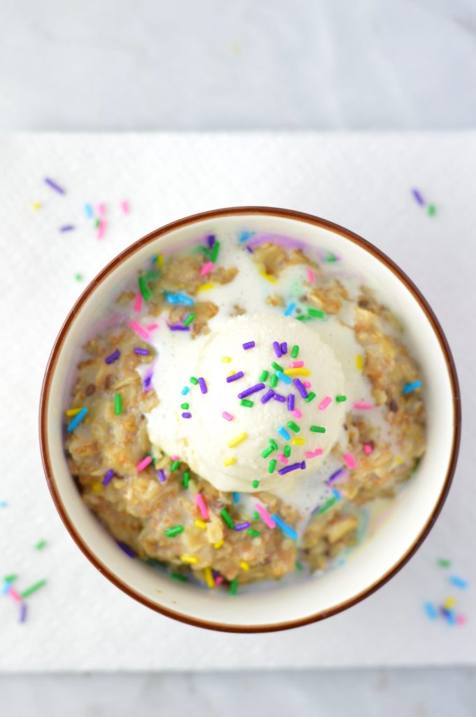 Easy Birthday Cake Oatmeal recipe for a quick and healthy way to celebrate your big day in the morning. Add ice cream if you want to make it extra special!