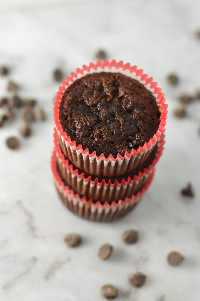 Easy Root Beer Muffins loaded with chocolate chips. This dessert recipe is sure to please everyone, and makes a great nut free snack idea.