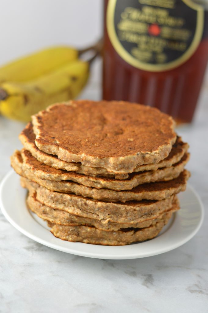 Healthy Whole Wheat Banana Applesauce Pancakes made with chia seeds. This recipe is a very filling breakfast idea, and a great way to use up 2 ripe bananas.