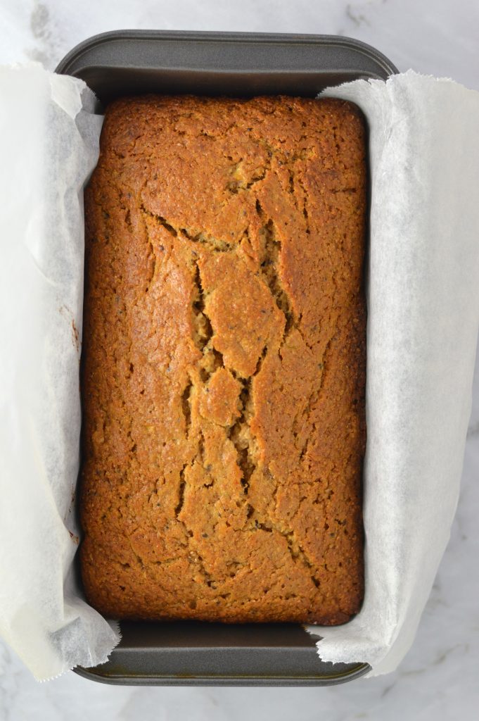 This healthy whole wheat Banana and Kiwi Bread recipe is perfect for a quick and easy breakfast idea. Tastes like a lightly sweetened cake in loaf form.