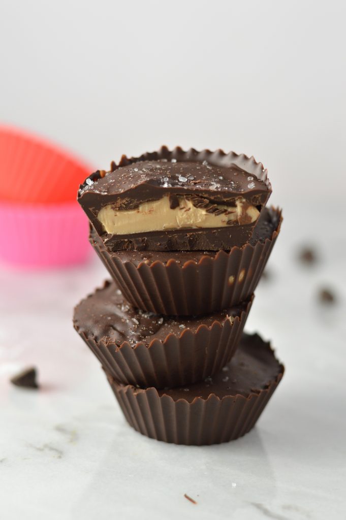 Easy 4 ingredient Dark Chocolate Salted Caramel Cups recipe. A great last minute dessert idea that takes under 5 minutes to make. 