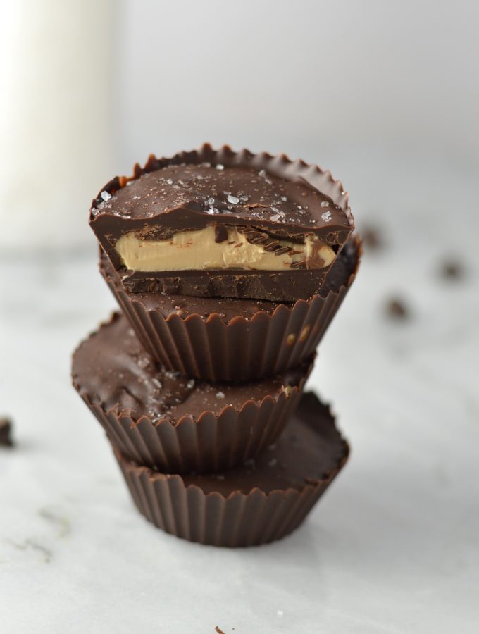 Easy 4 ingredient Dark Chocolate Salted Caramel Cups recipe. A great last minute dessert idea that takes under 5 minutes to make.