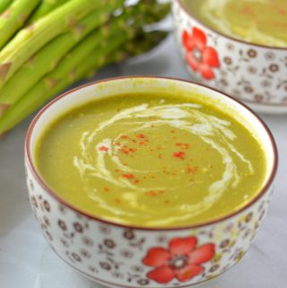 Quick and easy Vegan Cream of Asparagus Soup recipe, made creamy with potatoes. Perfect dinner idea to use up asparagus tips.