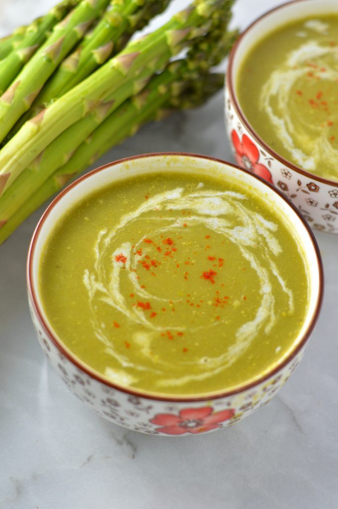 Quick and easy Vegan Cream of Asparagus Soup recipe, made creamy with potatoes. Perfect dinner idea to use up asparagus tips.