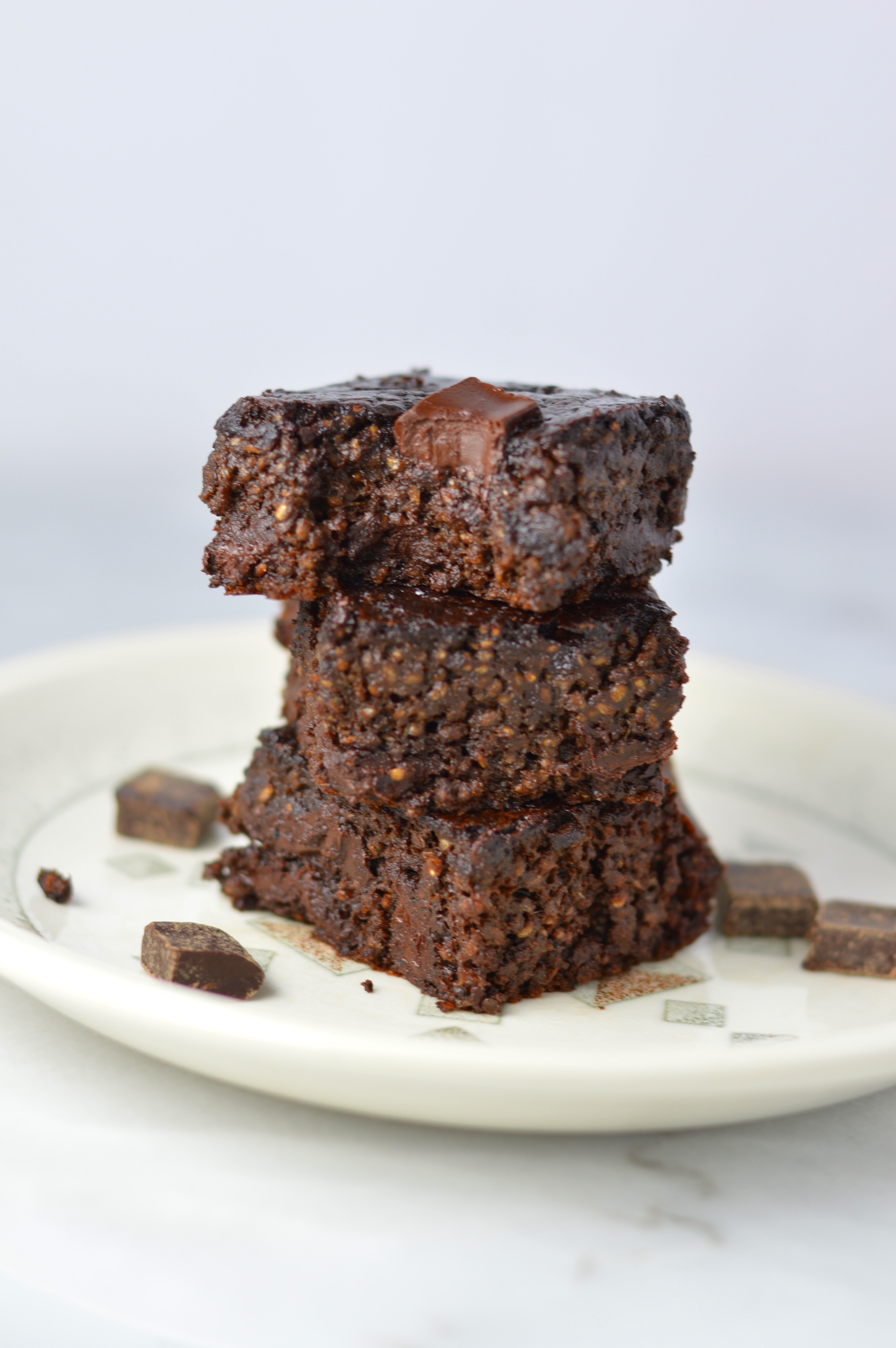 These Chia Seed Mocha Brownies are so east to make, and a lot healthier than your average brownie. Flourless and ready in under 30 minutes.