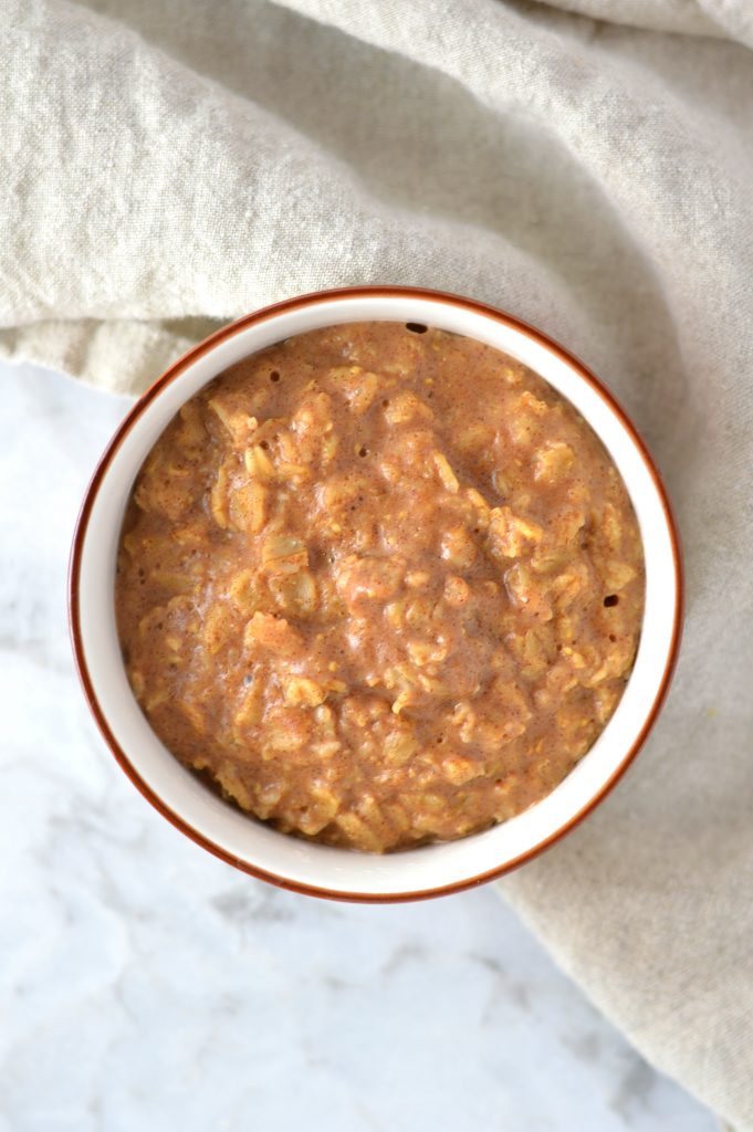 Healthy Gingerbread Oatmeal Recipe. Can be made vegan and filled with all of the fall spices. Perfect breakfast for the holidays.