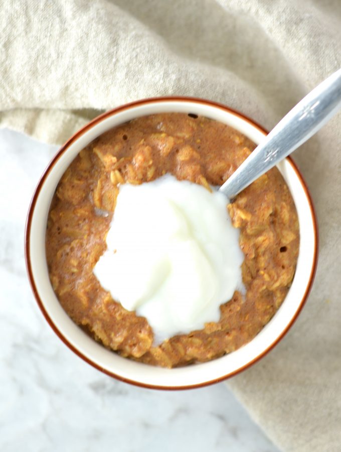 Healthy Gingerbread Oatmeal Recipe. Can be made vegan and filled with all of the fall spices. Perfect breakfast for the holidays.