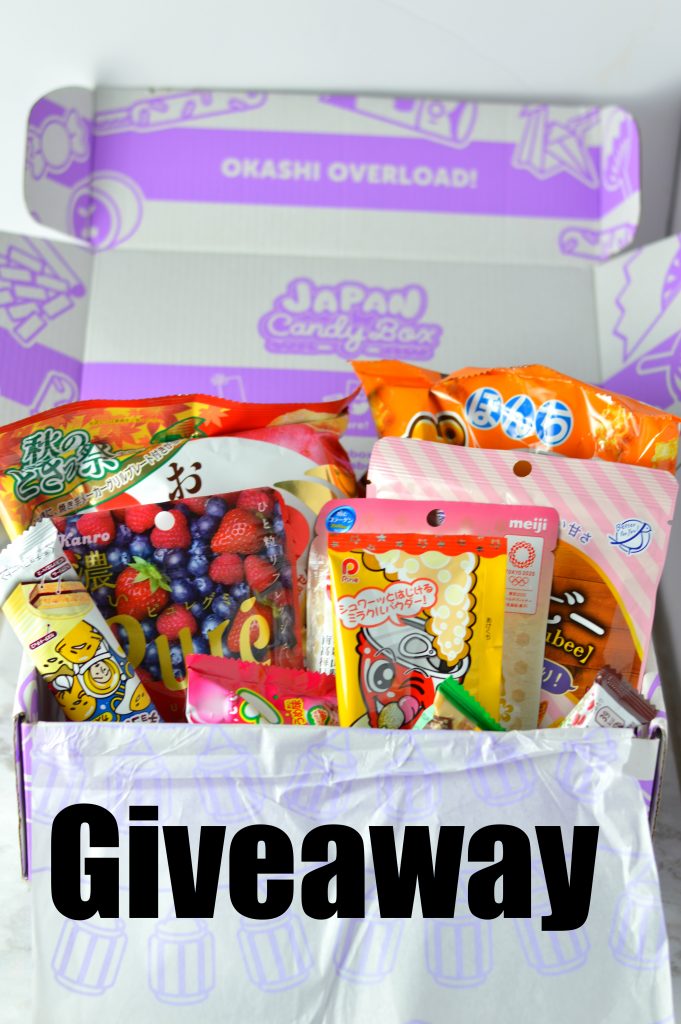 Japan Candy Box Giveaway! Packed with Japanese candies, you don't want to miss it! This giveaway is open internationally.