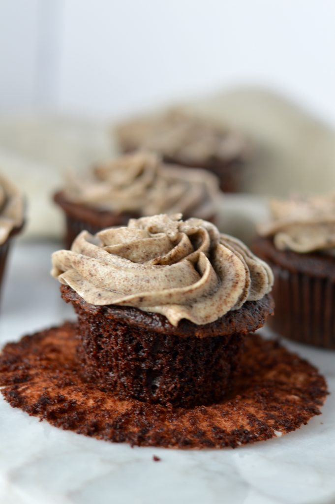 Easy Chocolate Cupcakes with Cookies and Cream Frosting recipe. Super moist cupcakes topped with Oreo Frosting is the perfect dessert for any occasion.