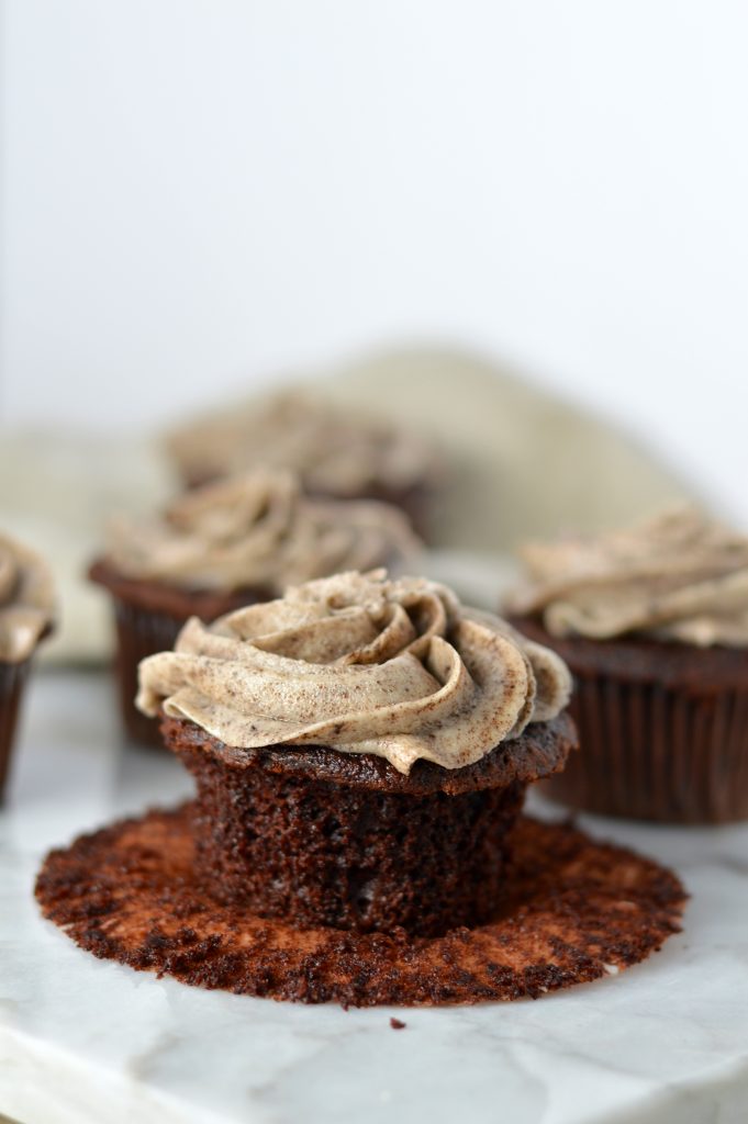 Easy Chocolate Cupcakes with Cookies and Cream Frosting recipe. Super moist cupcakes topped with Oreo Frosting is the perfect dessert for any occasion.