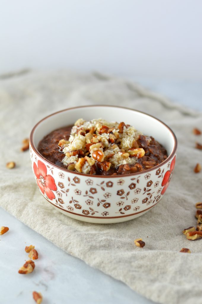 Easy German Chocolate Cake Oatmeal recipe. A healthier version of your favourite dessert that you can eat for breakfast.