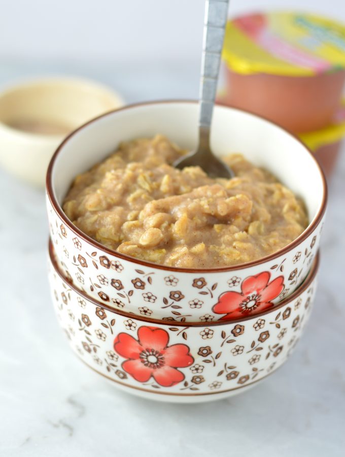 Easy Applesauce Oatmeal recipe. Perfect to use up leftover applesauce, this makes a quick and simple breakfast idea in only 4 ingredients.