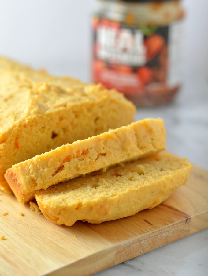 Easy Salsa Bread recipe. This simple quick bread is made with less than 10 ingredients, and pairs perfectly with soups or chili.