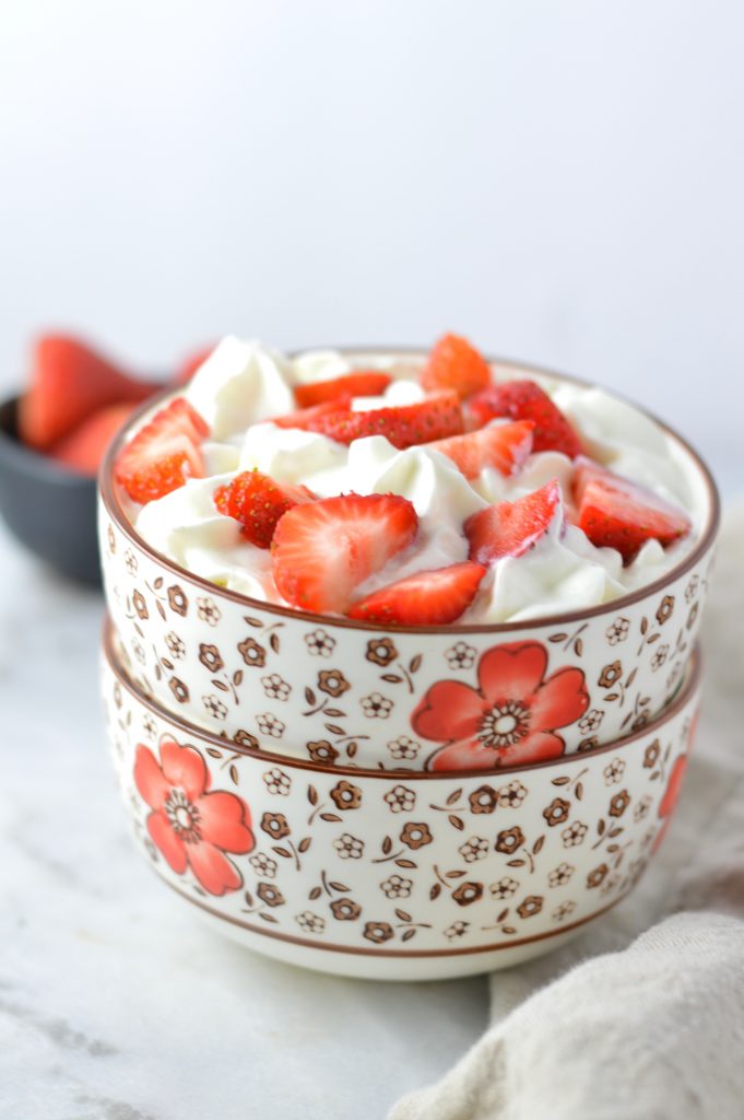 Easy Strawberry Shortcake Oatmeal recipe. This decadent breakfast idea is so good, you could even eat it for dessert! Whipped cream optional.