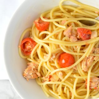 Salmon Pasta in White Wine Sauce