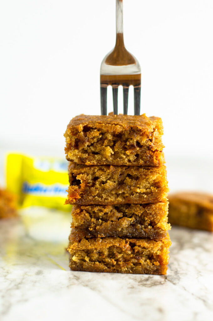 Butterfinger Blondies