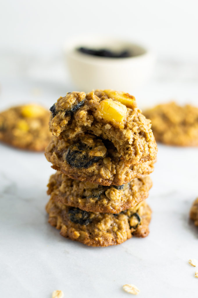 Pear and Raisin Oatmeal Cookies