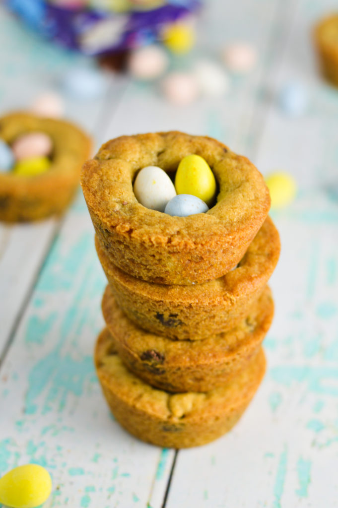 Easter Egg Chocolate Chip Cookie Cups