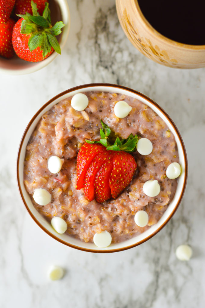 Strawberry White Hot Chocolate Oatmeal